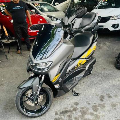 YAMAHA NMAX CONNECTED 160 SE ABS 